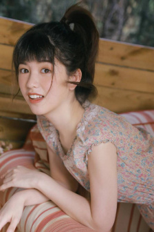 漂亮的保2韩国电影免费观看