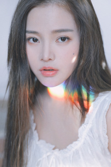 年轻的妈妈韩国